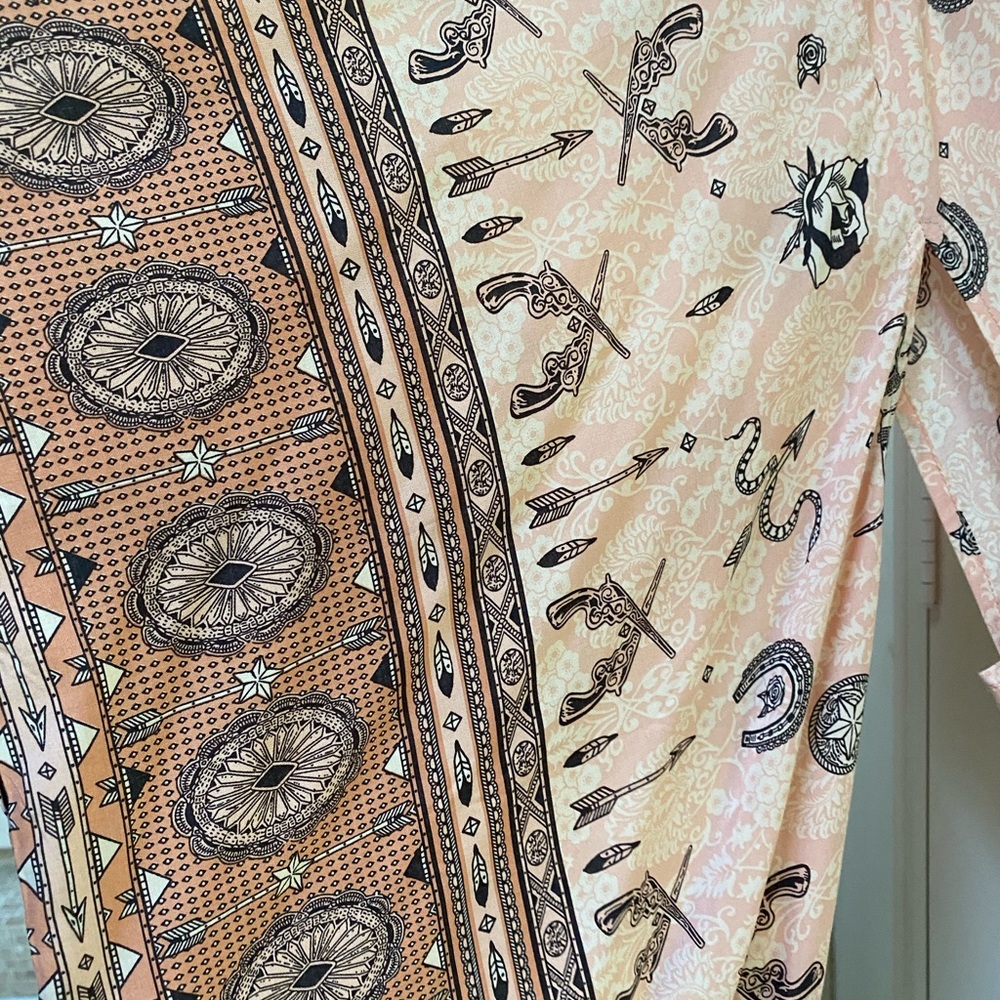 🦋Spell and The Gypsy Collective Tribal Kimono - Picture 9 of 14